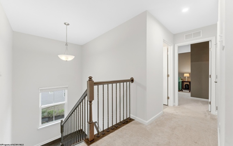 20 David Lane, Morgantown, West Virginia 26505, 4 Bedroom Bedrooms, 8 Room Rooms,3 BathroomBathrooms,Single Family Detached,For Sale,David,0,10167215