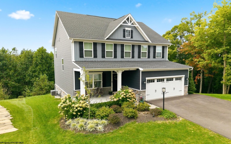 20 David Lane, Morgantown, West Virginia 26505, 4 Bedroom Bedrooms, 8 Room Rooms,3 BathroomBathrooms,Single Family Detached,For Sale,David,0,10167215