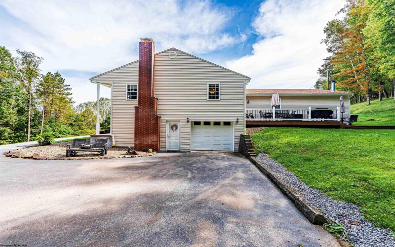 157 Mark Avenue, Buckhannon, West Virginia 26201, 4 Bedroom Bedrooms, 8 Room Rooms,3 BathroomBathrooms,Single Family Detached,For Sale,Mark,0,10167197 157 Mark Avenue, Buckhannon, West Virginia 26201, 4 Bedroom Bedrooms, 8 Room Rooms,3 BathroomBathrooms,Single Family Detached,For Sale,Mark,0,10167197