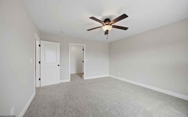 524 Persimmon Lane, Bridgeport, West Virginia 26330, 3 Bedroom Bedrooms, 6 Room Rooms,2 BathroomBathrooms,Single Family Attached,For Sale,Persimmon,0,10167201