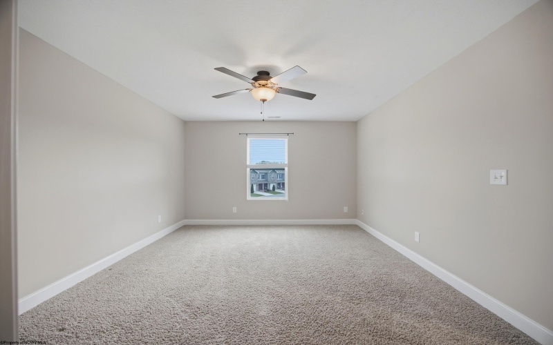 524 Persimmon Lane, Bridgeport, West Virginia 26330, 3 Bedroom Bedrooms, 6 Room Rooms,2 BathroomBathrooms,Single Family Attached,For Sale,Persimmon,0,10167201