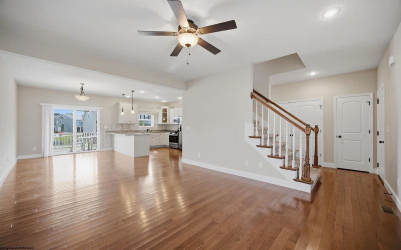 524 Persimmon Lane, Bridgeport, West Virginia 26330, 3 Bedroom Bedrooms, 6 Room Rooms,2 BathroomBathrooms,Single Family Attached,For Sale,Persimmon,0,10167201