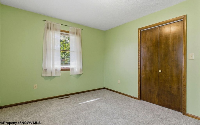293 Forest Drive, Bridgeport, West Virginia 26330, 3 Bedroom Bedrooms, 6 Room Rooms,2 BathroomBathrooms,Single Family Detached,For Sale,Forest,0,10167206