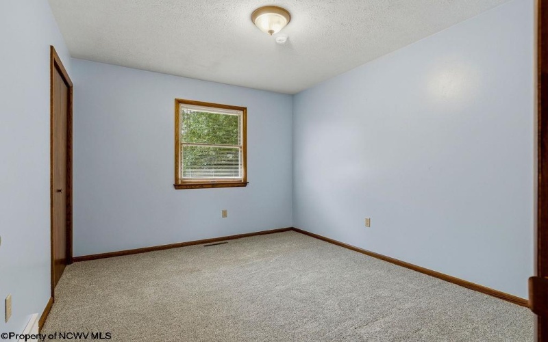 293 Forest Drive, Bridgeport, West Virginia 26330, 3 Bedroom Bedrooms, 6 Room Rooms,2 BathroomBathrooms,Single Family Detached,For Sale,Forest,0,10167206