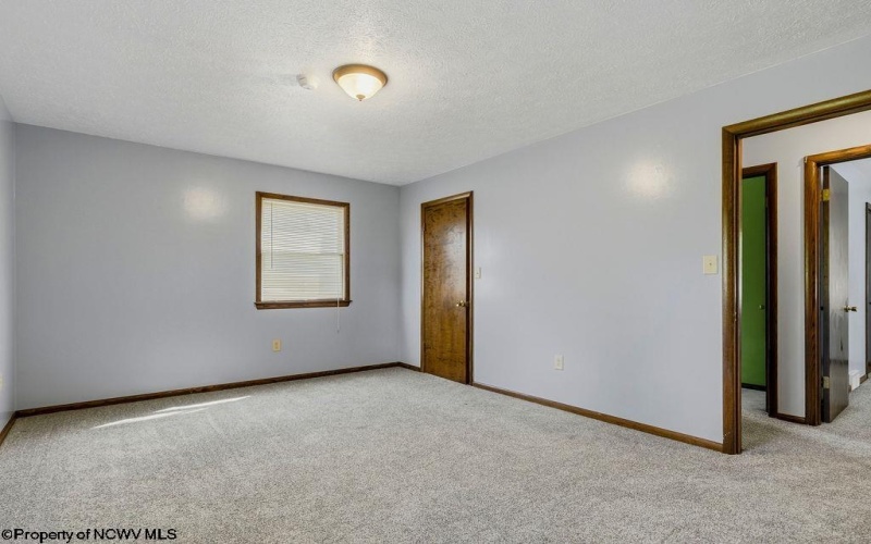 293 Forest Drive, Bridgeport, West Virginia 26330, 3 Bedroom Bedrooms, 6 Room Rooms,2 BathroomBathrooms,Single Family Detached,For Sale,Forest,0,10167206