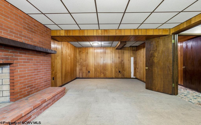 293 Forest Drive, Bridgeport, West Virginia 26330, 3 Bedroom Bedrooms, 6 Room Rooms,2 BathroomBathrooms,Single Family Detached,For Sale,Forest,0,10167206
