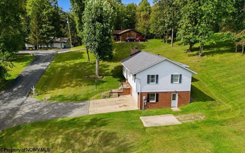 293 Forest Drive, Bridgeport, West Virginia 26330, 3 Bedroom Bedrooms, 6 Room Rooms,2 BathroomBathrooms,Single Family Detached,For Sale,Forest,0,10167206