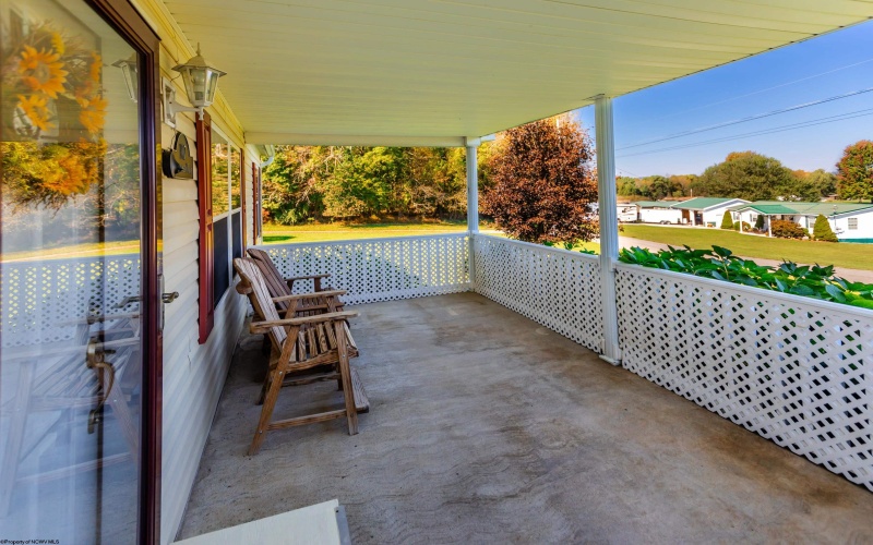 107 Mountaineer Drive, Reedsville, West Virginia 26547, 3 Bedroom Bedrooms, 6 Room Rooms,2 BathroomBathrooms,Single Family Detached,For Sale,Mountaineer,0,10167214