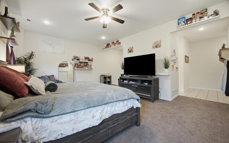 4626 Fairmont Road, Rivesville, West Virginia 26588, 3 Bedroom Bedrooms, 7 Room Rooms,3 BathroomBathrooms,Single Family Detached,For Sale,Fairmont,0,10167208