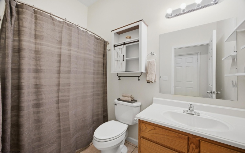 4626 Fairmont Road, Rivesville, West Virginia 26588, 3 Bedroom Bedrooms, 7 Room Rooms,3 BathroomBathrooms,Single Family Detached,For Sale,Fairmont,0,10167208