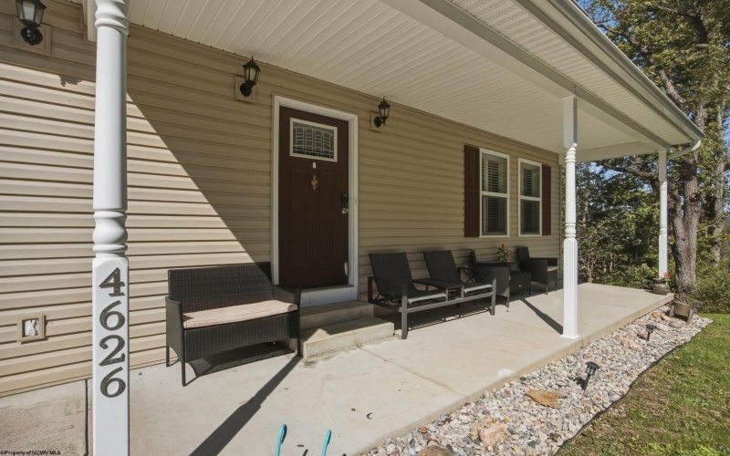 4626 Fairmont Road, Rivesville, West Virginia 26588, 3 Bedroom Bedrooms, 7 Room Rooms,3 BathroomBathrooms,Single Family Detached,For Sale,Fairmont,0,10167208