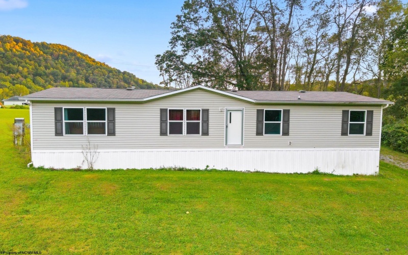 58 Sable Lane, Maidsville, West Virginia 26541, 4 Bedroom Bedrooms, 7 Room Rooms,2 BathroomBathrooms,Single Family Detached,For Sale,Sable,0,10167212