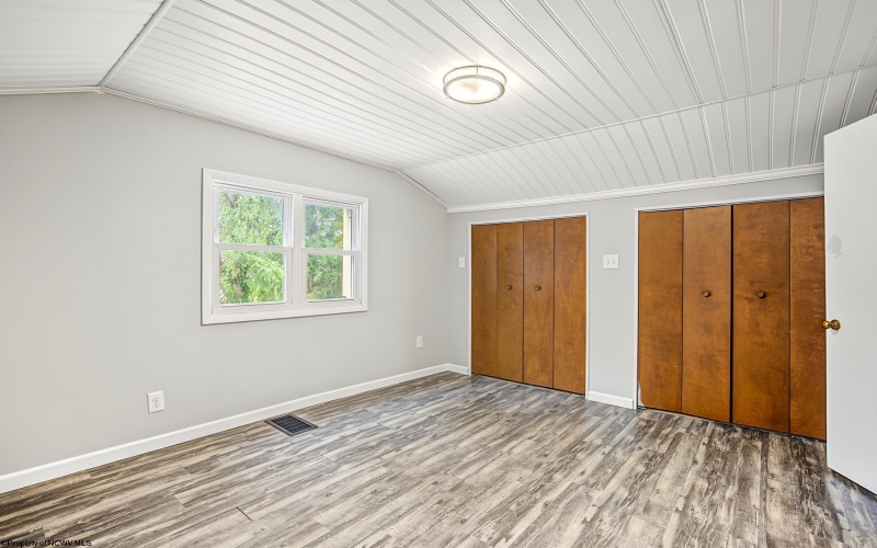 821 Idlewood Drive, Morgantown, West Virginia 26505, 2 Bedroom Bedrooms, 6 Room Rooms,2 BathroomBathrooms,Single Family Detached,For Sale,Idlewood,0,10167213