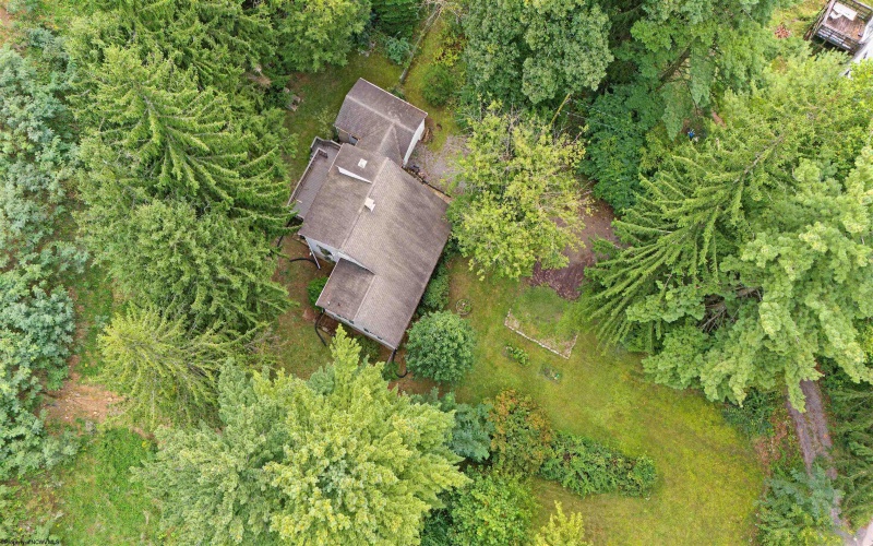 821 Idlewood Drive, Morgantown, West Virginia 26505, 2 Bedroom Bedrooms, 6 Room Rooms,2 BathroomBathrooms,Single Family Detached,For Sale,Idlewood,0,10167213