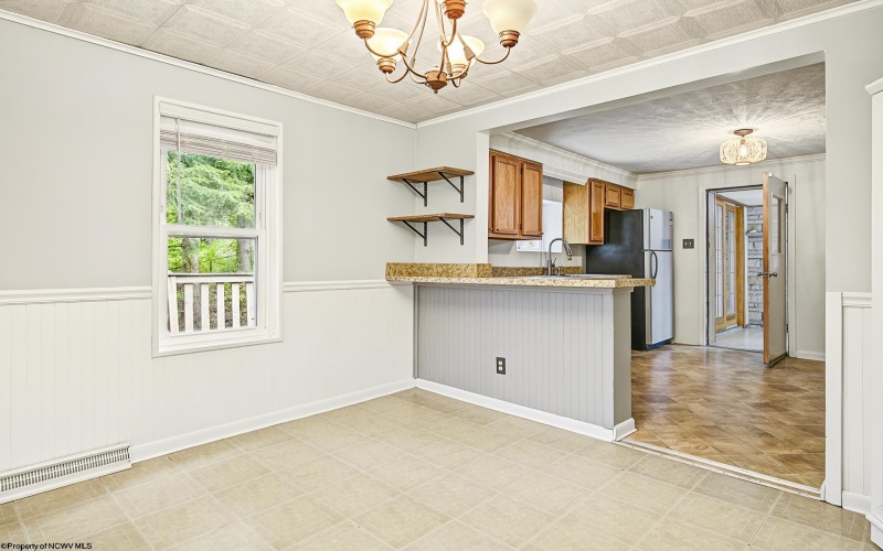 821 Idlewood Drive, Morgantown, West Virginia 26505, 2 Bedroom Bedrooms, 6 Room Rooms,2 BathroomBathrooms,Single Family Detached,For Sale,Idlewood,0,10167213