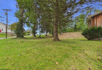 631 Center Street, Morgantown, West Virginia 26505, 0 , 0 ,0,Lots/land,For Sale,Center,0,10167216