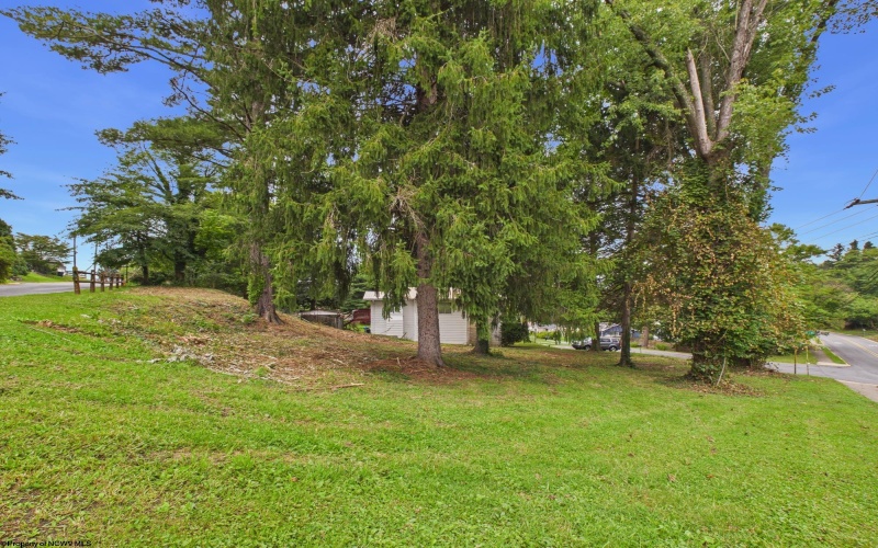 631 Center Street, Morgantown, West Virginia 26505, 0 , 0 ,0,Lots/land,For Sale,Center,0,10167216
