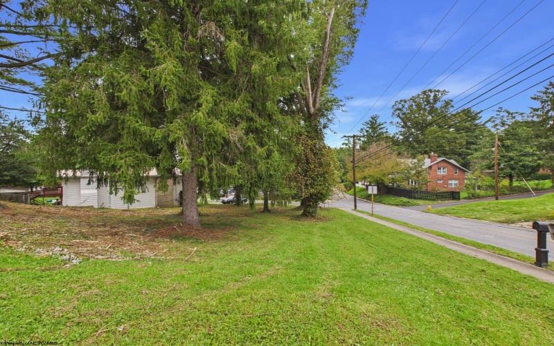 631 Center Street, Morgantown, West Virginia 26505, 0 , 0 ,0,Lots/land,For Sale,Center,0,10167216
