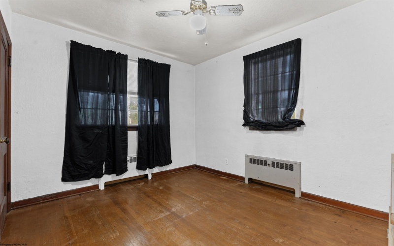 112 May Street, Fairmont, West Virginia 26554, 2 Bedroom Bedrooms, 5 Room Rooms,1 BathroomBathrooms,Single Family Detached,For Sale,May,0,10167247
