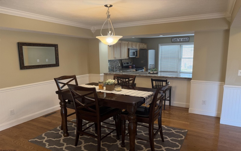 406 Olympic Lane, Fairmont, West Virginia 26554, 3 Bedroom Bedrooms, 6 Room Rooms,2 BathroomBathrooms,Single Family Attached,For Sale,Olympic,0,10167017