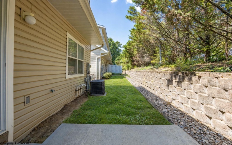 414 Cassina Drive, Morgantown, West Virginia 26505, 3 Bedroom Bedrooms, 6 Room Rooms,2 BathroomBathrooms,Single Family Attached,For Sale,Cassina,0,10167243 414 Cassina Drive, Morgantown, West Virginia 26505, 3 Bedroom Bedrooms, 6 Room Rooms,2 BathroomBathrooms,Single Family Attached,For Sale,Cassina,0,10167243