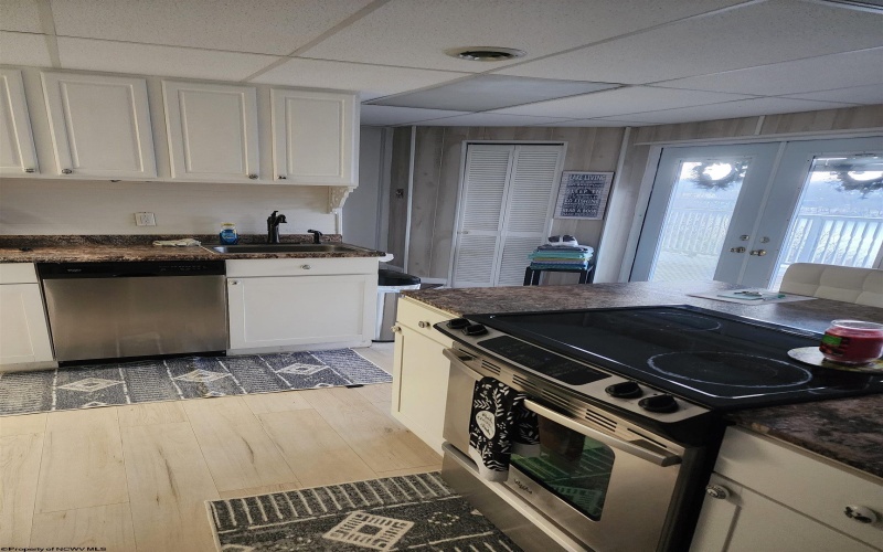 20 Cheat Canyon Park Drive, Morgantown, West Virginia 26508, 1 Bedroom Bedrooms, 5 Room Rooms,1 BathroomBathrooms,Residential Rentals,For Rent,Cheat Canyon Park,0,10163290