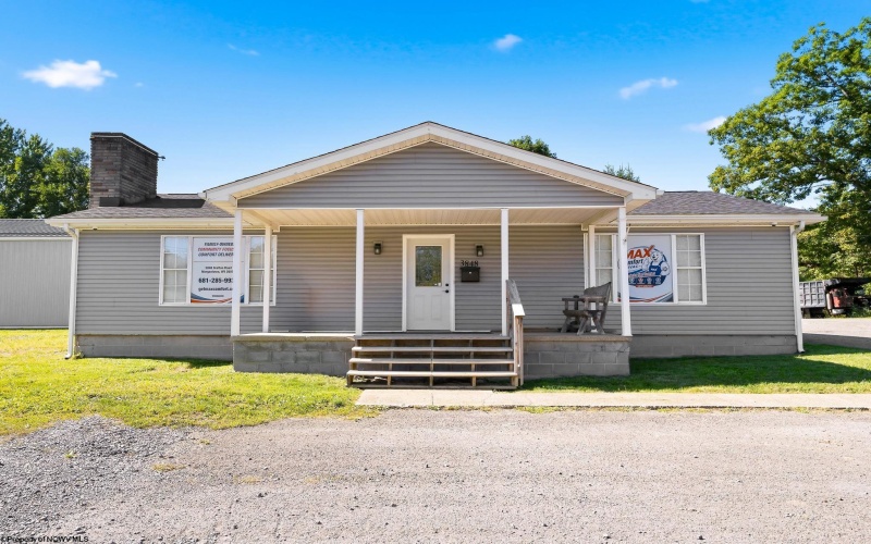 3848 Grafton Road, Morgantown, West Virginia 26508, 0 , 0 ,0,Commercial (for Sale),For Sale,Grafton,0,10167241