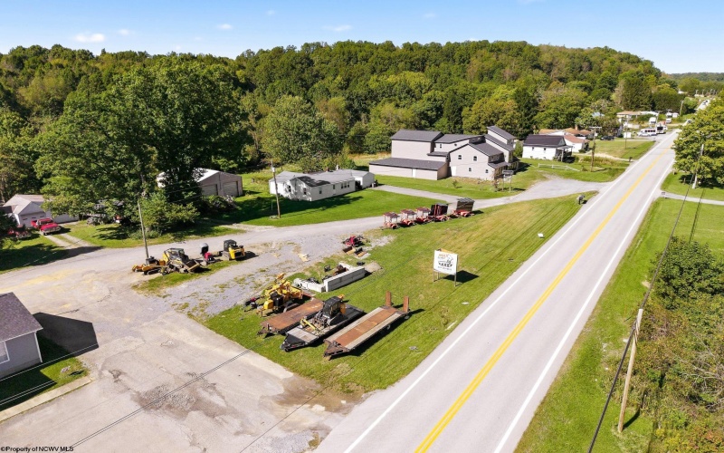 3848 Grafton Road, Morgantown, West Virginia 26508, 0 , 0 ,0,Commercial (for Sale),For Sale,Grafton,0,10167241