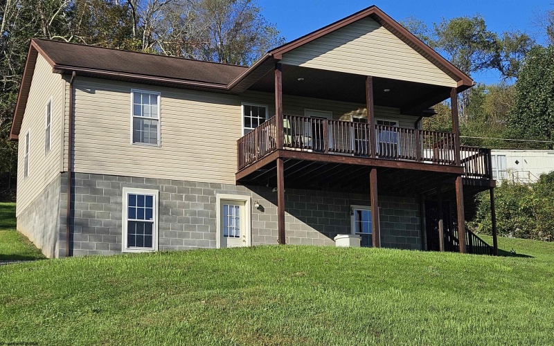 213 3rd Street, Belington, West Virginia 26250-7652, 3 Bedroom Bedrooms, 6 Room Rooms,1 BathroomBathrooms,Single Family Detached,For Sale,3rd,0,10167246 213 3rd Street, Belington, West Virginia 26250-7652, 3 Bedroom Bedrooms, 6 Room Rooms,1 BathroomBathrooms,Single Family Detached,For Sale,3rd,0,10167246