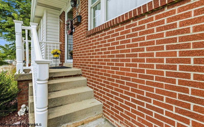 214 Cherry Street, Bridgeport, West Virginia 26330, 3 Bedroom Bedrooms, 8 Room Rooms,1 BathroomBathrooms,Single Family Detached,For Sale,Cherry,0,10167237