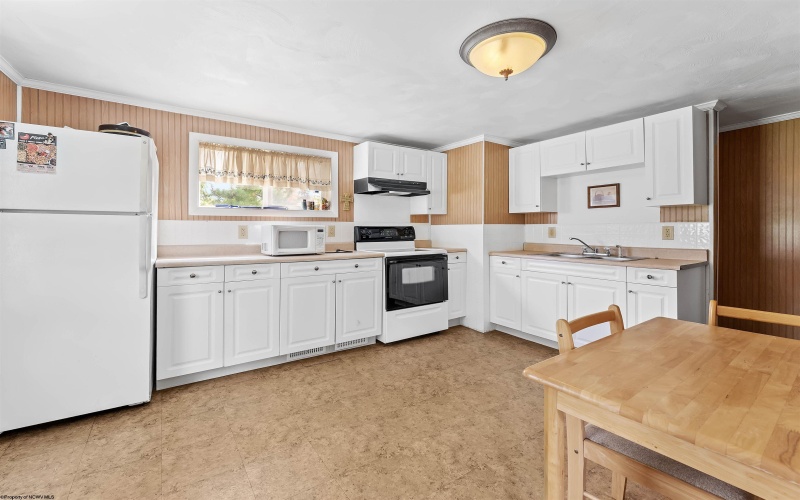 627 Pierpont Road, Morgantown, West Virginia 26508, 2 Bedroom Bedrooms, 5 Room Rooms,1 BathroomBathrooms,Single Family Detached,For Sale,Pierpont,0,10167233