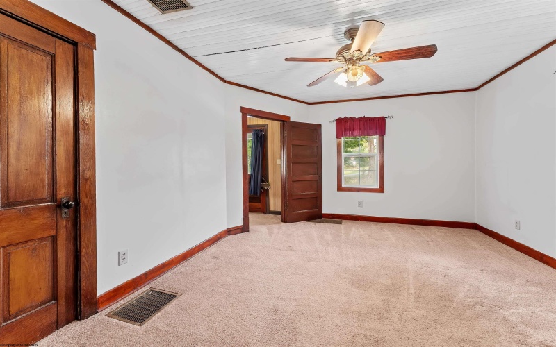 627 Pierpont Road, Morgantown, West Virginia 26508, 2 Bedroom Bedrooms, 5 Room Rooms,1 BathroomBathrooms,Single Family Detached,For Sale,Pierpont,0,10167233