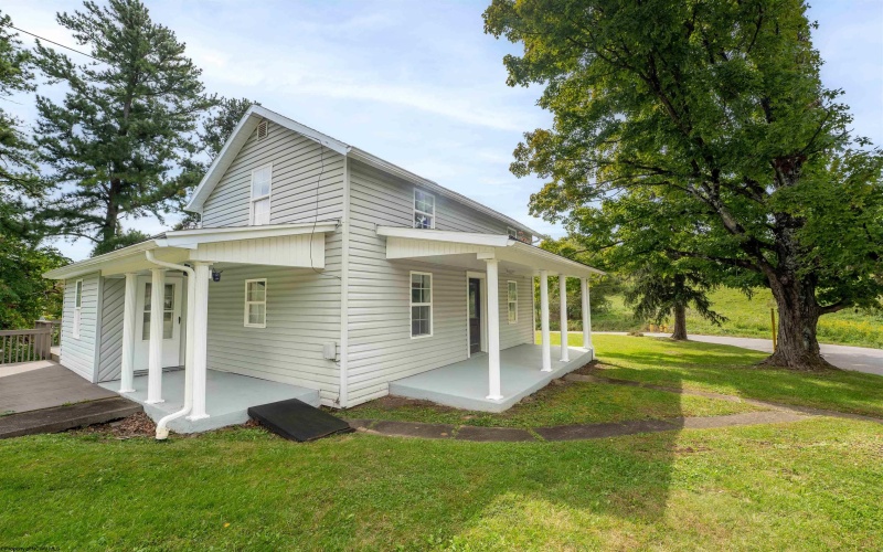 627 Pierpont Road, Morgantown, West Virginia 26508, 2 Bedroom Bedrooms, 5 Room Rooms,1 BathroomBathrooms,Single Family Detached,For Sale,Pierpont,0,10167233