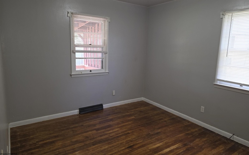 29 1/2 SEDGWICK Street, Buckhannon, West Virginia 26201, 3 Bedroom Bedrooms, 8 Room Rooms,2 BathroomBathrooms,Residential Rentals,For Rent,SEDGWICK,0,10167248