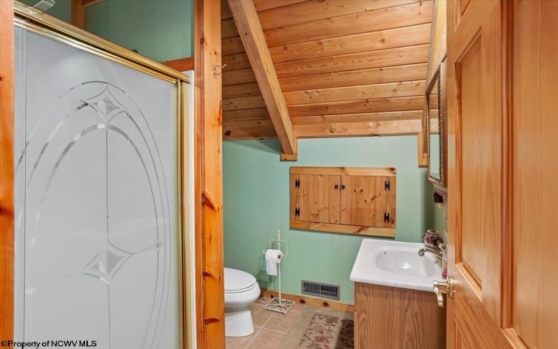 195 Bobcat Road, Davis, West Virginia 26260, 3 Bedroom Bedrooms, 8 Room Rooms,2 BathroomBathrooms,Single Family Detached,For Sale,Bobcat,0,10167266