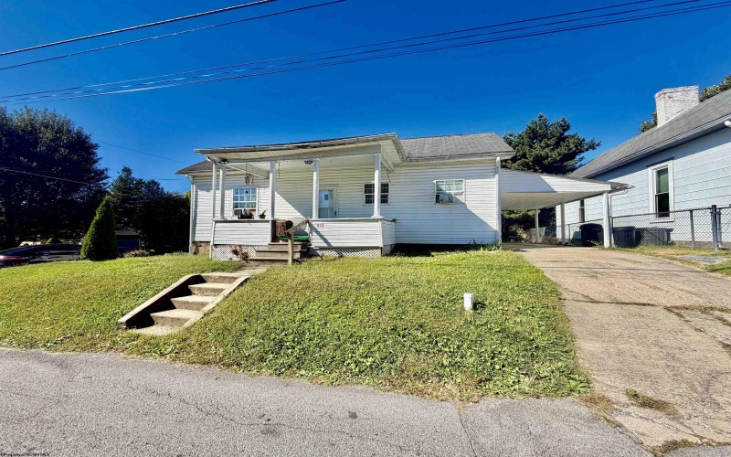 611 Saxman Drive, Barrackville, West Virginia 26559, 3 Bedroom Bedrooms, 6 Room Rooms,1 BathroomBathrooms,Single Family Detached,For Sale,Saxman,0,10167265