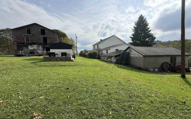 101 Perine Street, Buckhannon, West Virginia 26201, 3 Bedroom Bedrooms, 9 Room Rooms,2 BathroomBathrooms,Single Family Detached,For Sale,Perine,0,10167253 101 Perine Street, Buckhannon, West Virginia 26201, 3 Bedroom Bedrooms, 9 Room Rooms,2 BathroomBathrooms,Single Family Detached,For Sale,Perine,0,10167253