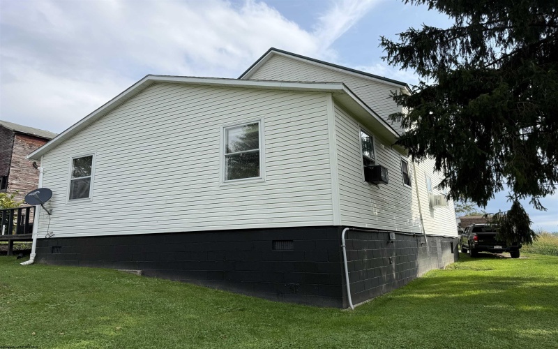 101 Perine Street, Buckhannon, West Virginia 26201, 3 Bedroom Bedrooms, 9 Room Rooms,2 BathroomBathrooms,Single Family Detached,For Sale,Perine,0,10167253 101 Perine Street, Buckhannon, West Virginia 26201, 3 Bedroom Bedrooms, 9 Room Rooms,2 BathroomBathrooms,Single Family Detached,For Sale,Perine,0,10167253