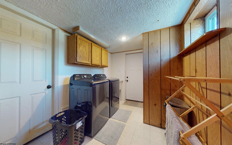 208 Pennsylvania Avenue, Bridgeport, West Virginia 26330, 3 Bedroom Bedrooms, 7 Room Rooms,2 BathroomBathrooms,Single Family Detached,For Sale,Pennsylvania,0,10167250 208 Pennsylvania Avenue, Bridgeport, West Virginia 26330, 3 Bedroom Bedrooms, 7 Room Rooms,2 BathroomBathrooms,Single Family Detached,For Sale,Pennsylvania,0,10167250