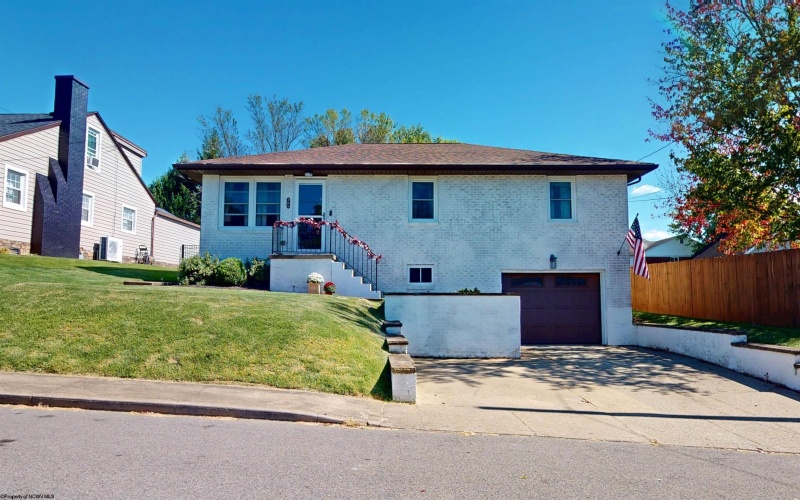 208 Pennsylvania Avenue, Bridgeport, West Virginia 26330, 3 Bedroom Bedrooms, 7 Room Rooms,2 BathroomBathrooms,Single Family Detached,For Sale,Pennsylvania,0,10167250 208 Pennsylvania Avenue, Bridgeport, West Virginia 26330, 3 Bedroom Bedrooms, 7 Room Rooms,2 BathroomBathrooms,Single Family Detached,For Sale,Pennsylvania,0,10167250