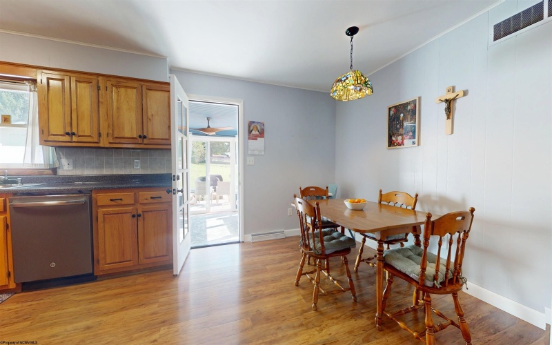 208 Pennsylvania Avenue, Bridgeport, West Virginia 26330, 3 Bedroom Bedrooms, 7 Room Rooms,2 BathroomBathrooms,Single Family Detached,For Sale,Pennsylvania,0,10167250 208 Pennsylvania Avenue, Bridgeport, West Virginia 26330, 3 Bedroom Bedrooms, 7 Room Rooms,2 BathroomBathrooms,Single Family Detached,For Sale,Pennsylvania,0,10167250