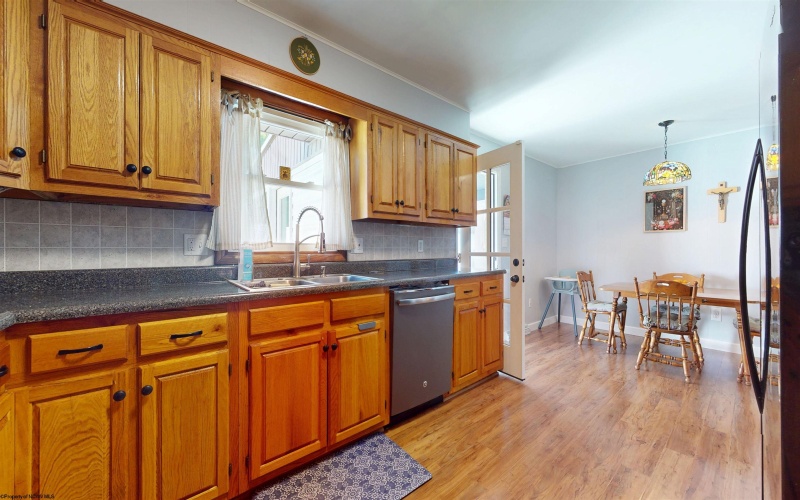 208 Pennsylvania Avenue, Bridgeport, West Virginia 26330, 3 Bedroom Bedrooms, 7 Room Rooms,2 BathroomBathrooms,Single Family Detached,For Sale,Pennsylvania,0,10167250 208 Pennsylvania Avenue, Bridgeport, West Virginia 26330, 3 Bedroom Bedrooms, 7 Room Rooms,2 BathroomBathrooms,Single Family Detached,For Sale,Pennsylvania,0,10167250