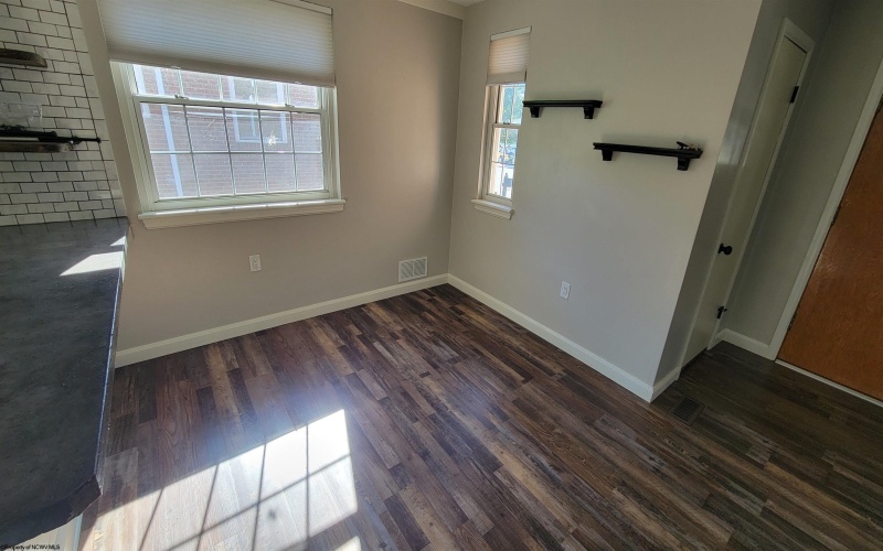 120 Seneca Drive, Clarksburg, West Virginia 26301, 3 Bedroom Bedrooms, 6 Room Rooms,1 BathroomBathrooms,Single Family Detached,For Sale,Seneca,0,10167251 120 Seneca Drive, Clarksburg, West Virginia 26301, 3 Bedroom Bedrooms, 6 Room Rooms,1 BathroomBathrooms,Single Family Detached,For Sale,Seneca,0,10167251