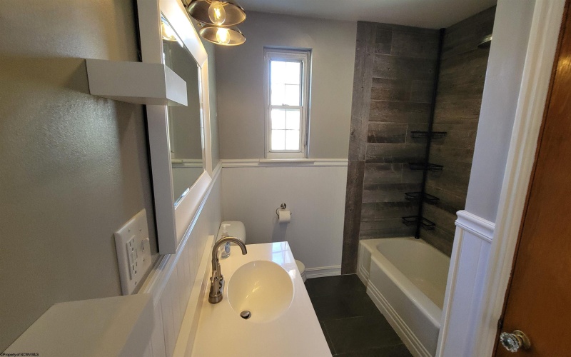 120 Seneca Drive, Clarksburg, West Virginia 26301, 3 Bedroom Bedrooms, 6 Room Rooms,1 BathroomBathrooms,Single Family Detached,For Sale,Seneca,0,10167251 120 Seneca Drive, Clarksburg, West Virginia 26301, 3 Bedroom Bedrooms, 6 Room Rooms,1 BathroomBathrooms,Single Family Detached,For Sale,Seneca,0,10167251