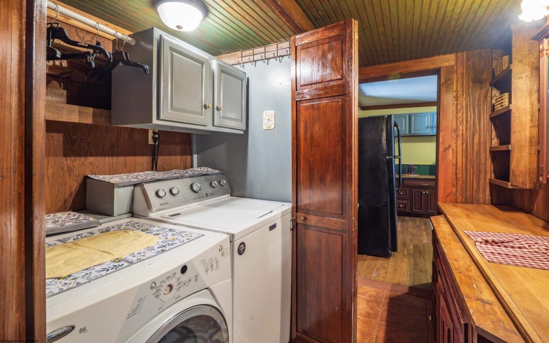 352 Kent Avenue, Davis, West Virginia 26260, 5 Bedroom Bedrooms, 8 Room Rooms,2 BathroomBathrooms,Single Family Detached,For Sale,Kent,0,10167255 352 Kent Avenue, Davis, West Virginia 26260, 5 Bedroom Bedrooms, 8 Room Rooms,2 BathroomBathrooms,Single Family Detached,For Sale,Kent,0,10167255