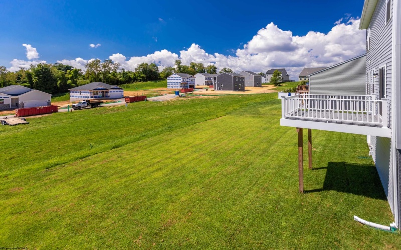 126 Eastview Way, Fairmont, West Virginia 26554, 3 Bedroom Bedrooms, 7 Room Rooms,2 BathroomBathrooms,Single Family Detached,For Sale,Eastview,0,10167264