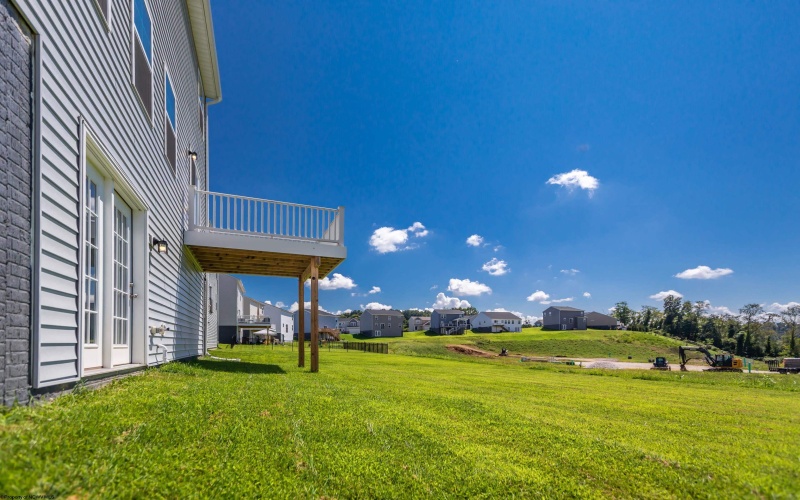 126 Eastview Way, Fairmont, West Virginia 26554, 3 Bedroom Bedrooms, 7 Room Rooms,2 BathroomBathrooms,Single Family Detached,For Sale,Eastview,0,10167264