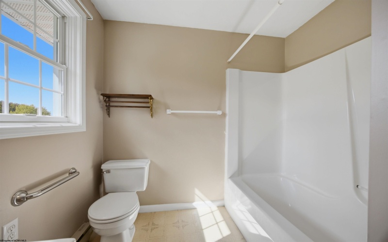 186 Hastings Run Road, Mount Clare, West Virginia 26408-9752, 4 Bedroom Bedrooms, 9 Room Rooms,2 BathroomBathrooms,Single Family Detached,For Sale,Hastings Run,0,10167257 186 Hastings Run Road, Mount Clare, West Virginia 26408-9752, 4 Bedroom Bedrooms, 9 Room Rooms,2 BathroomBathrooms,Single Family Detached,For Sale,Hastings Run,0,10167257