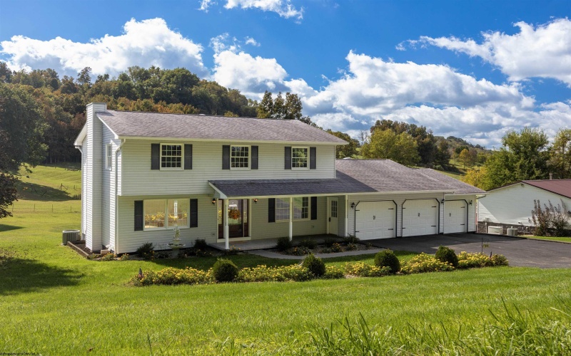186 Hastings Run Road, Mount Clare, West Virginia 26408-9752, 4 Bedroom Bedrooms, 9 Room Rooms,2 BathroomBathrooms,Single Family Detached,For Sale,Hastings Run,0,10167257 186 Hastings Run Road, Mount Clare, West Virginia 26408-9752, 4 Bedroom Bedrooms, 9 Room Rooms,2 BathroomBathrooms,Single Family Detached,For Sale,Hastings Run,0,10167257