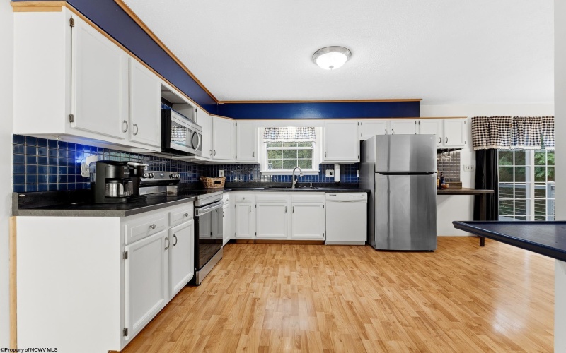 195 Michael Drive, Uniontown, Pennsylvania 15401, 3 Bedroom Bedrooms, 6 Room Rooms,2 BathroomBathrooms,Single Family Detached,For Sale,Michael,0,10167269